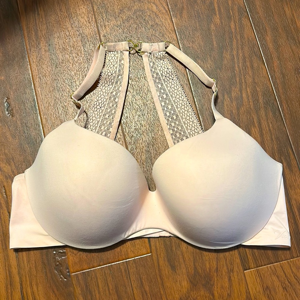 Incredible By Victoria’s Secret Pink Bra
